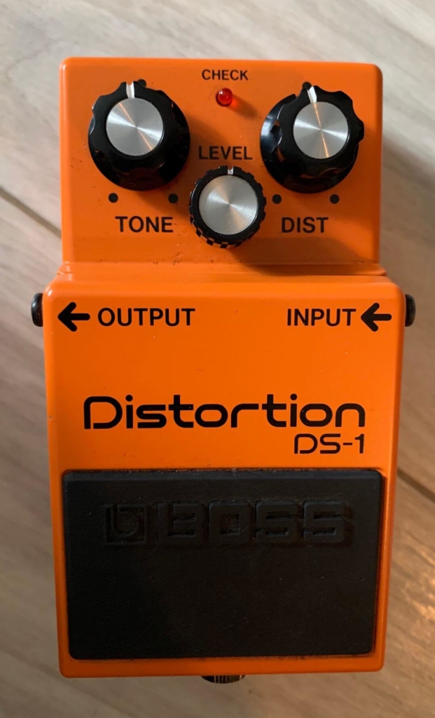 BOSS DS-1 (Distortion) ボス ディストーション - 器材