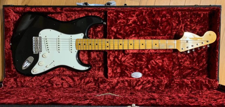 Fender ストラトキャスター ブラック ジミヘンモデル リバースヘッド Fender Jimi Hendrix Stratocaster®, Maple Fingerboard, Black