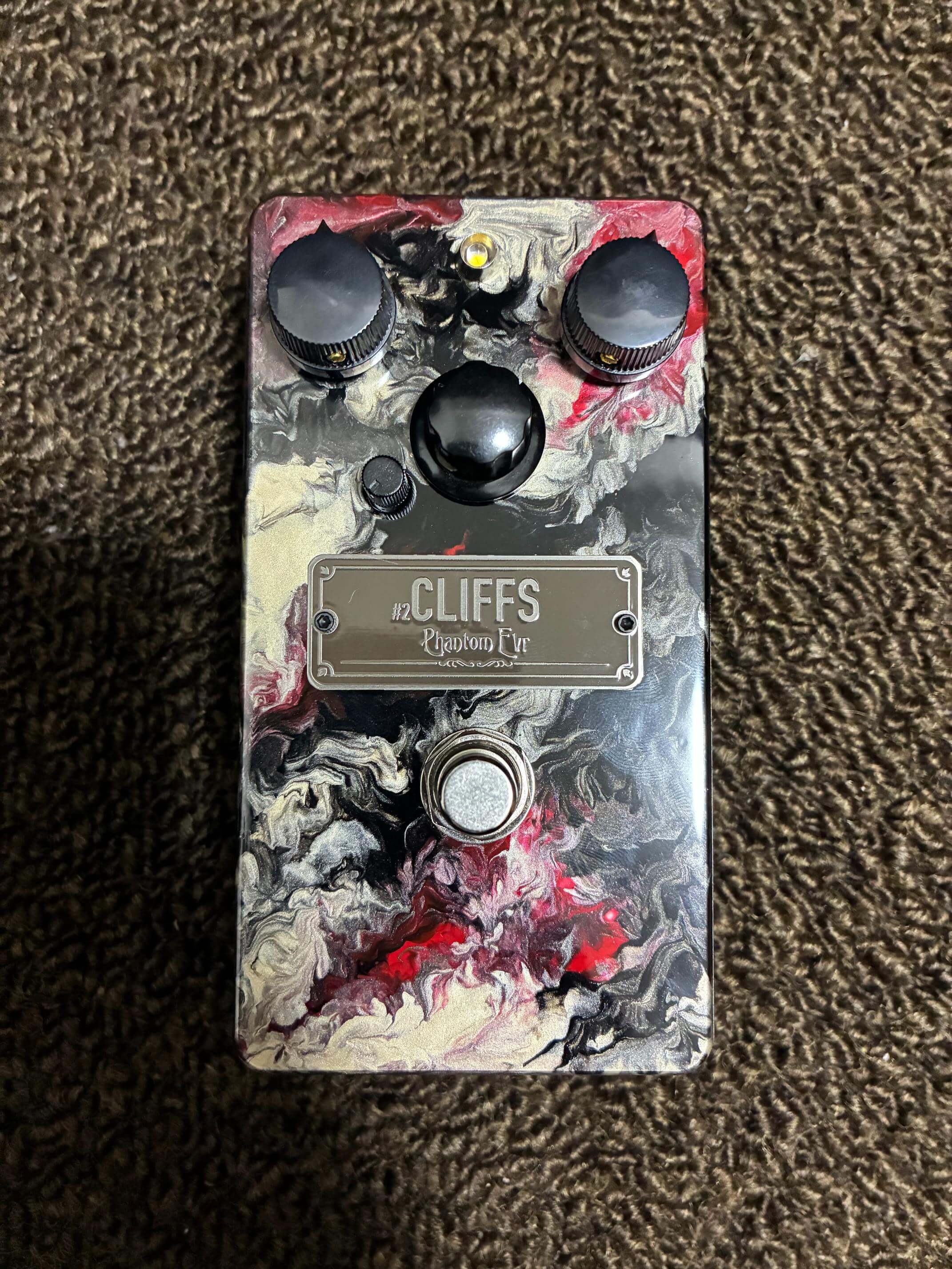 ギター Phantom EVR CLIFFS オルタナ系ディストーション】Phantom EVR Cliffs レビュー